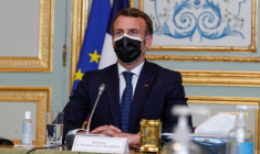BLOQUER TOUTES LES EXPORTATIONS DE VACCINS SERAIT UNE "ERREUR", SELON MACRON