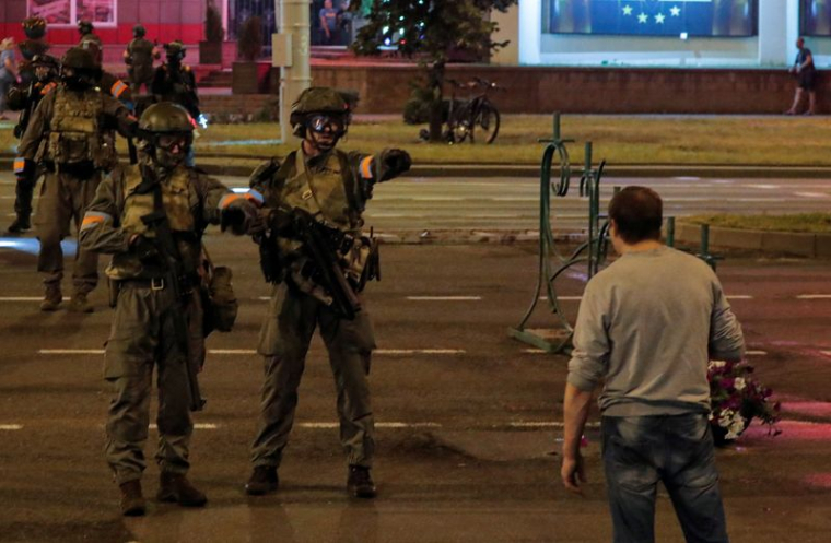 PLUS DE 2.000 ARRESTATIONS LUNDI SOIR EN BIÉLORUSSIE