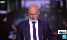 Elisabeth Borne confirmée à Matignon: "Macron maintient Macron"