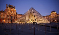 Le musée du Louvre à Paris