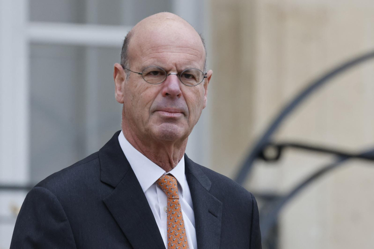 Le ministre de l’Économie Éric Lombard s'est dit "plutôt" partisan d'une contribution accrue des retraités à l'effort financier en faveur du système de retraites. ( AFP / LUDOVIC MARIN )