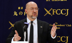 Denys Shmygal à Tokyo, au Japon, le 20 février 2024. ( AFP / KAZUHIRO NOGI )