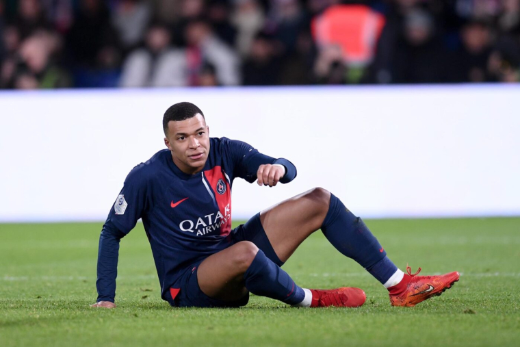 Pas d'adieu à la Ligue 1 pour Kylian Mbappé, absent contre Metz