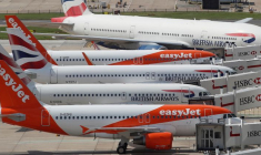 EASYJET SUSPEND TOUS SES VOLS ENTRE LA FRANCE ET LE MAROC JUSQU'À FIN DÉCEMBRE, SELON LE FIGARO