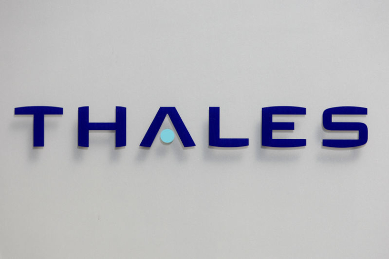 THALES VISE DÉSORMAIS LE HAUT DE LA FOURCHETTE DE SES OBJECTIFS