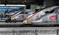 L'intégration tarifaire des abonnements de trains est notamment pointée du doigt ( AFP / STEPHANE DE SAKUTIN )
