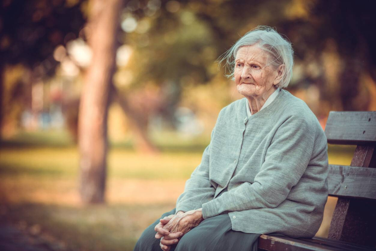 Qu'est-ce que l'obligation alimentaire envers ses aînés ? / iStock.com - photobac