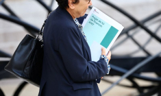 Réunion hebdomadaire du Conseil des ministres au palais de l'Élysée à Paris