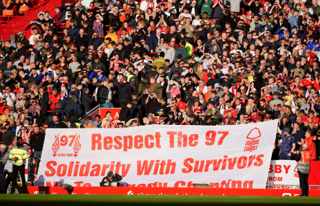 Qu’est-ce que le tragedy chanting qui mobilise le foot anglais ?