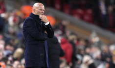 Arne Slot s’interroge sur l’effectif de Liverpool