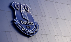 Everton étudie les options de vente