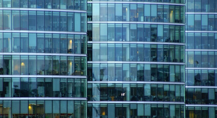 Les SCPI et les foncières sont deux manières d'investir dans l'immobilier sans acheter des biens en direct. (© DR)