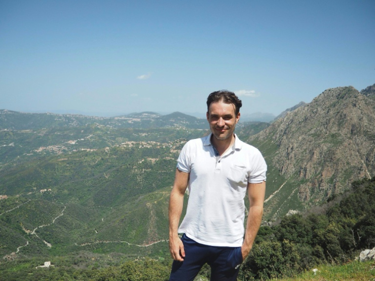 Le journaliste Christophe Gleizes, sur une photographie sans lieu ni date, diffusée le 30 janvier 2025 par sa famille ( SO PRESS-RSF / COURTESY OF THE GLEIZES FAMILY / Handout )