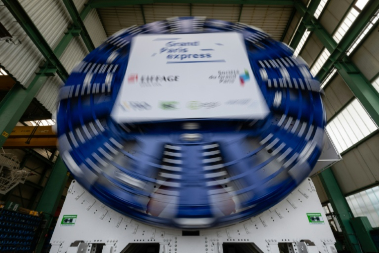 Un des tunneliers destiné au Grand Paris Express, dans les locaux de l'entreprise Herrenknecht, à Schwanau en Allemagne le 20 mai 2019 ( AFP / PATRICK HERTZOG )