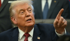 Le président américain Donald Trump à Maison Blanche à Washington, D.C., le 3 décembre 2025. ( AFP / ANDREW CABALLERO-REYNOLDS )