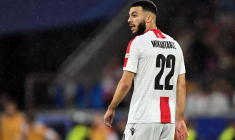 La Géorgie donne une leçon à l'Arménie, Mikautadze et Kvara buteurs