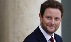 "L'année prochaine, il y aura une hausse (des péages) qui sera limitée, une hausse qui sera inférieure à 3%", promet le ministre des Transports Clément Beaune.  ( AFP / LUDOVIC MARIN )