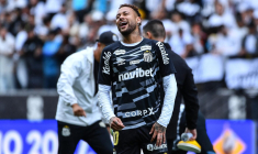 Au fait, ça donne quoi Neymar avec Santos ?