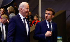 Le président des États-Unis, Joe Biden et président français, Emmanuel Macron,  au siège de l'Otan