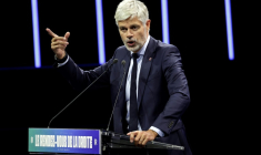 Le patron des députés LR, Laurent Wauquiez, lors de l'Université d'été du parti à Port-Marly, dans les Yvelines, le 6 septembre 2025 ( AFP / STEPHANE DE SAKUTIN )