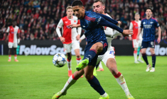 Arsenal impressionne encore à Prague, Naples et Francfort se regardent