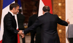 Emmanuel Macron lors d'une visite en Égypte