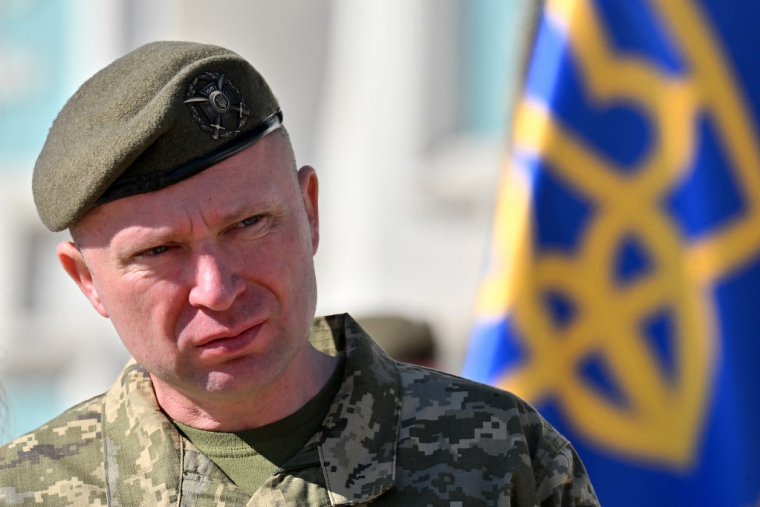 Mykhailo Drapaty, nouveau commandant en chef de l'armée ukrainienne, le 24 août 2026, à Kiev ( AFP / SERGEI SUPINSKY )