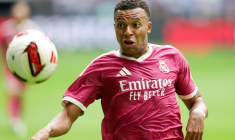 Mbappé fait « rire » Mourinho à l'entraînement