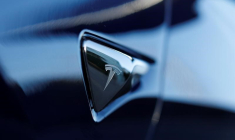 LE FONDS SAOUDIEN POURRAIT INVESTIR DANS UN RIVAL DE TELSA