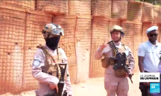 Premiers meetings, premiers ralliements... La campagne électorale en RD Congo est bien lancée.