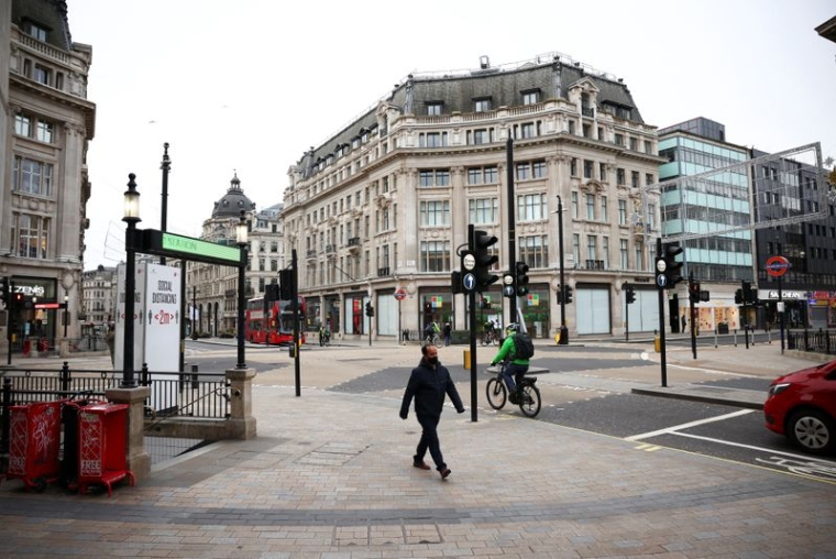 L'AMBASSADEUR DE BIRMANIE À LONDRES DIT ÊTRE TENU À L'ÉCART DE L'AMBASSADE