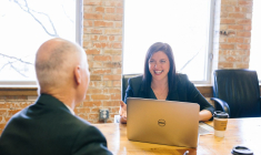 (Crédits photo : Unsplash - Amy Hirschi )