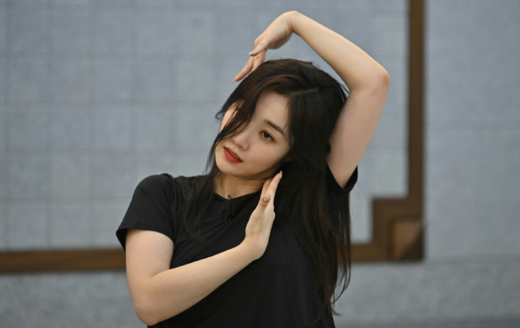 La chanteuse sud-coréenne Ryu Sera, le 13 novembre 2020 à Séoul ( AFP / Jung Yeon-je )