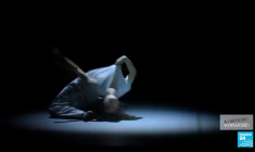 "Mailles" de Dorothée Munyaneza : l'art de tisser des liens entre danse, chant et poésie