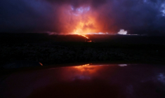 Eruption du Piton de la Fournaise à La Réunion, le 3 juillet 2023 ( AFP / Richard BOUHET )