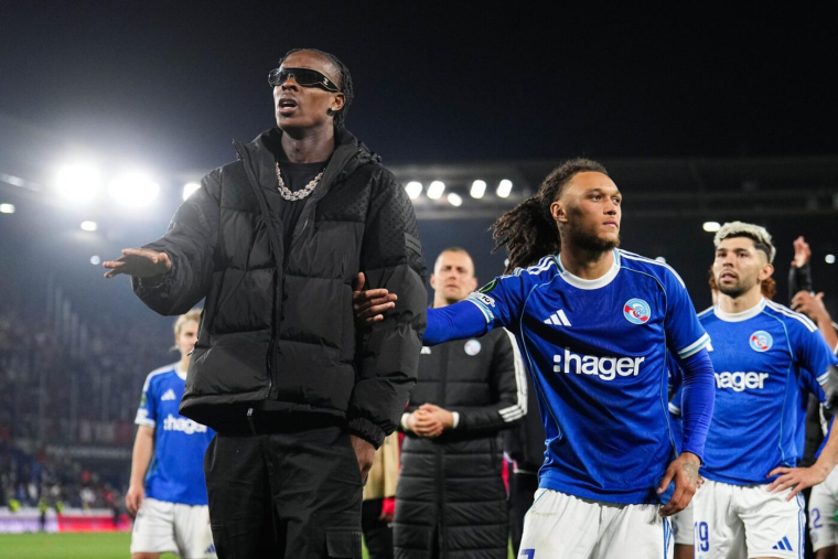 Chelsea prêt à laisser filer Emegha pour recruter un vétéran ?