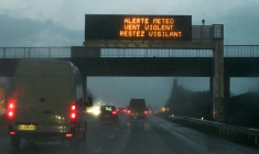 Des difficultés de circulation sont à prevoir sur des routes de France avec l'arrivée de la tempête Pedro ( AFP / Damien MEYER )
