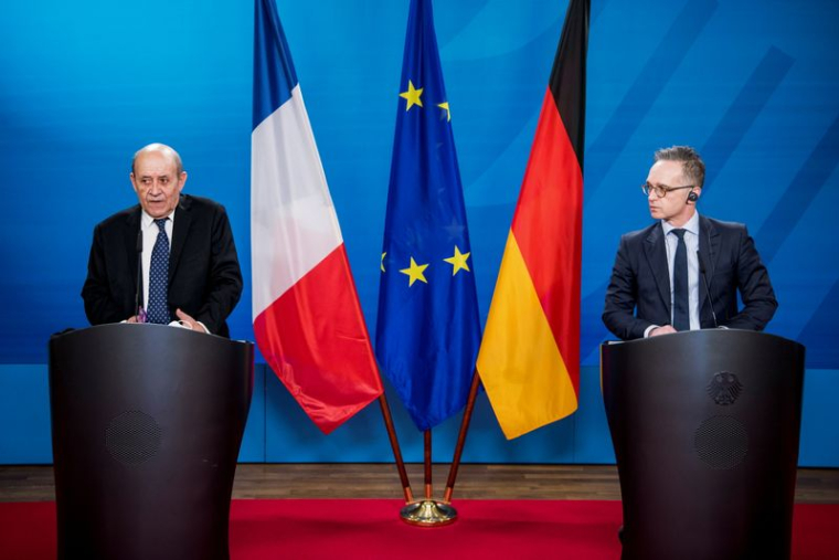 PARIS ET BERLIN RAPPELLENT LA POLOGNE À SES OBLIGATIONS EUROPÉENNES