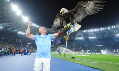 Lazio : L’affaire du fauconnier exhibitionniste continue