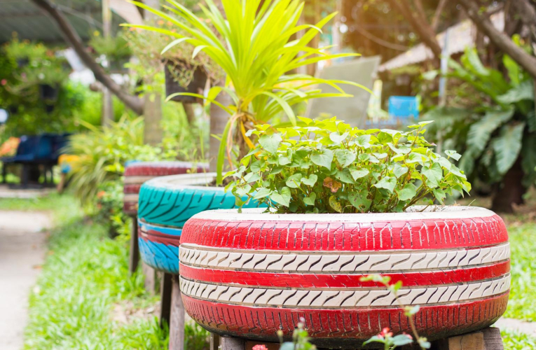 L’upcycling, ou comment réaliser une déco originale et écologique en donnant une seconde vie aux objets et matériaux du quotidien crédit photo : Shutterstock