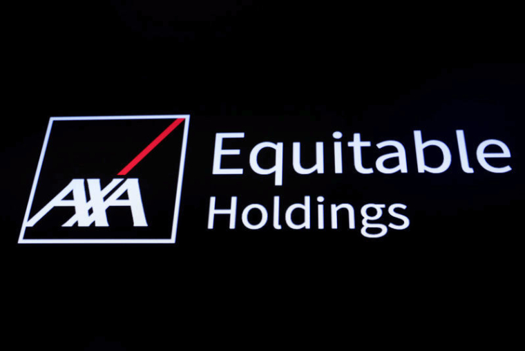 AXA SÉCURISE LE FINANCEMENT DE L'ACQUISITION DE XL GROUP