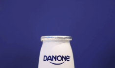 DANONE MAINTIENT SON DIVIDENDE, PROPOSE DE DEVENIR UNE ENTREPRISE À MISSION