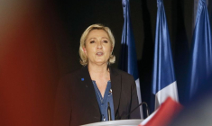 MARINE LE PEN LARGEMENT EN TÊTE AU PREMIER TOUR, SELON UN SONDAGE OPINIONWAY
