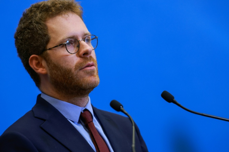 David Amiel, ministre français de l'Action et des Comptes publics, à Paris, le 22 septembre 2026 ( AFP / Kenzo TRIBOUILLARD )