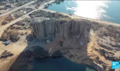 Liban : effondrement d'une partie des silos à grains du port de Beyrouth