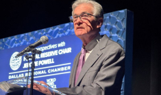 Powell estime que la Fed n'a pas besoin de se précipiter pour baisser les taux