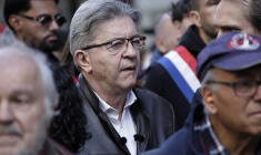 Jean-Luc Mélenchon à Paris, le 5 cotbore 2024. ( AFP / STEPHANE DE SAKUTIN )