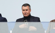 Marc Keller dans le viseur des supporters de Strasbourg après le départ de Liam Rosenior