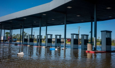 OURAGAN DELTA: LES PÉTROLIERS US REPRENNENT LEURS PRODUCTION