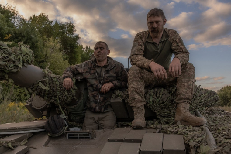 Des militaires ukrainiens dans la région de Soumy, en Ukraine, le 12 août 2024. ( AFP / ROMAN PILIPEY )